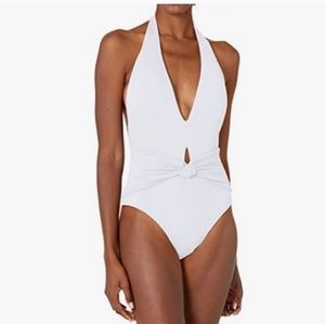NWT Cyn Luca white halter one piece openback peekaboo swimsuit size medium
